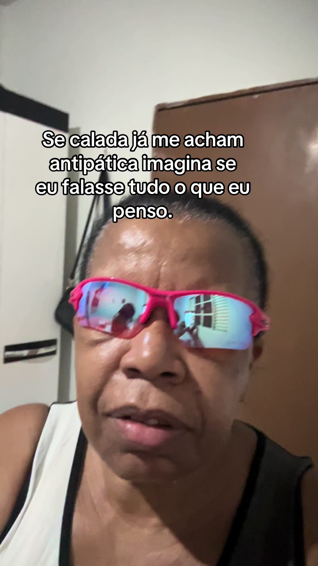 @memezeiras_.