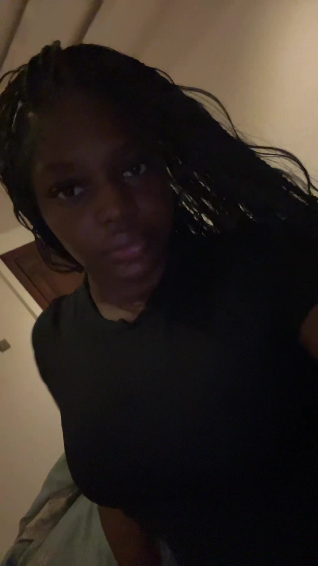 @𝑀𝒶𝓃𝓃𝒾𝑒