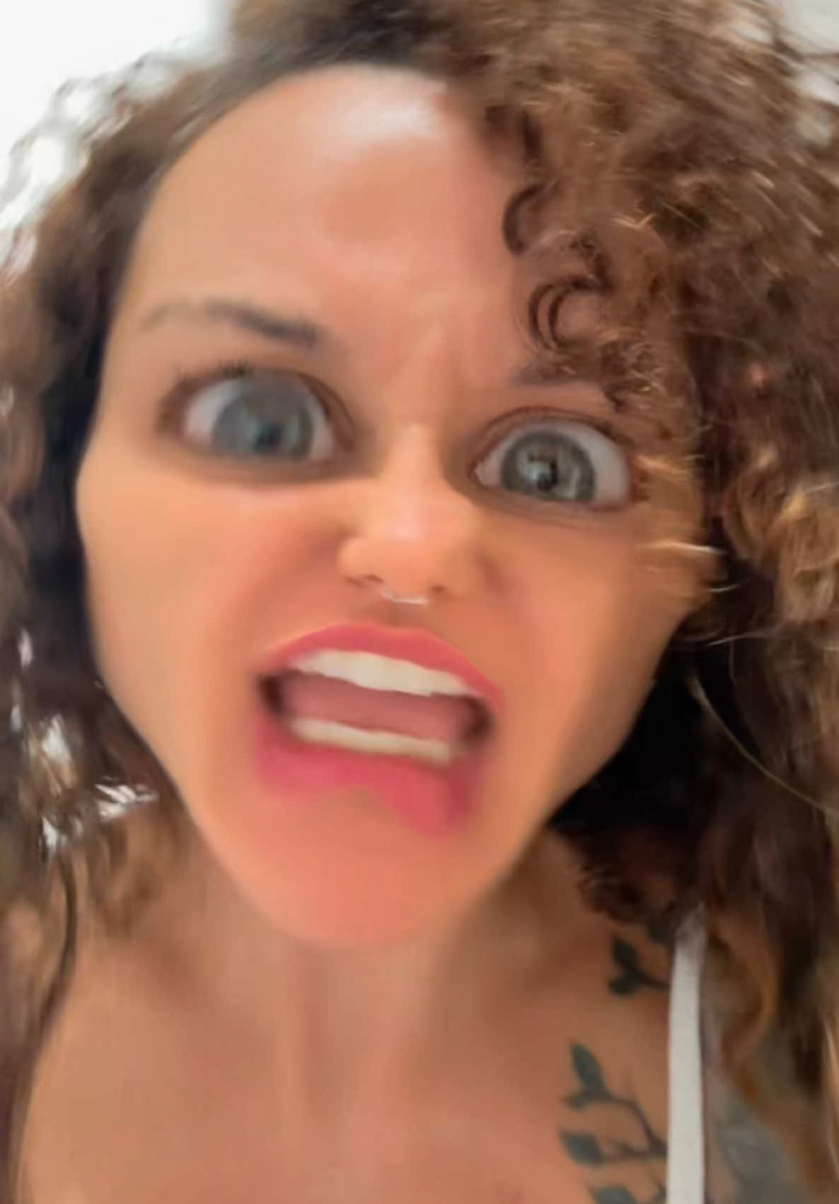 @amigavocenaosabe_podcast