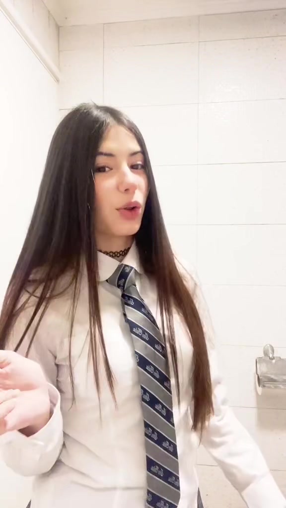 @𝐂.