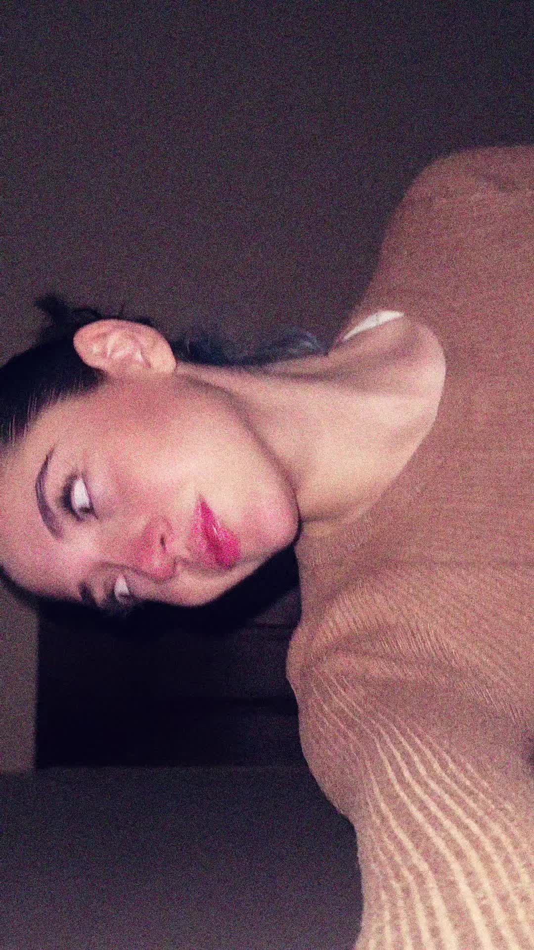 @_Briana_Zotés.