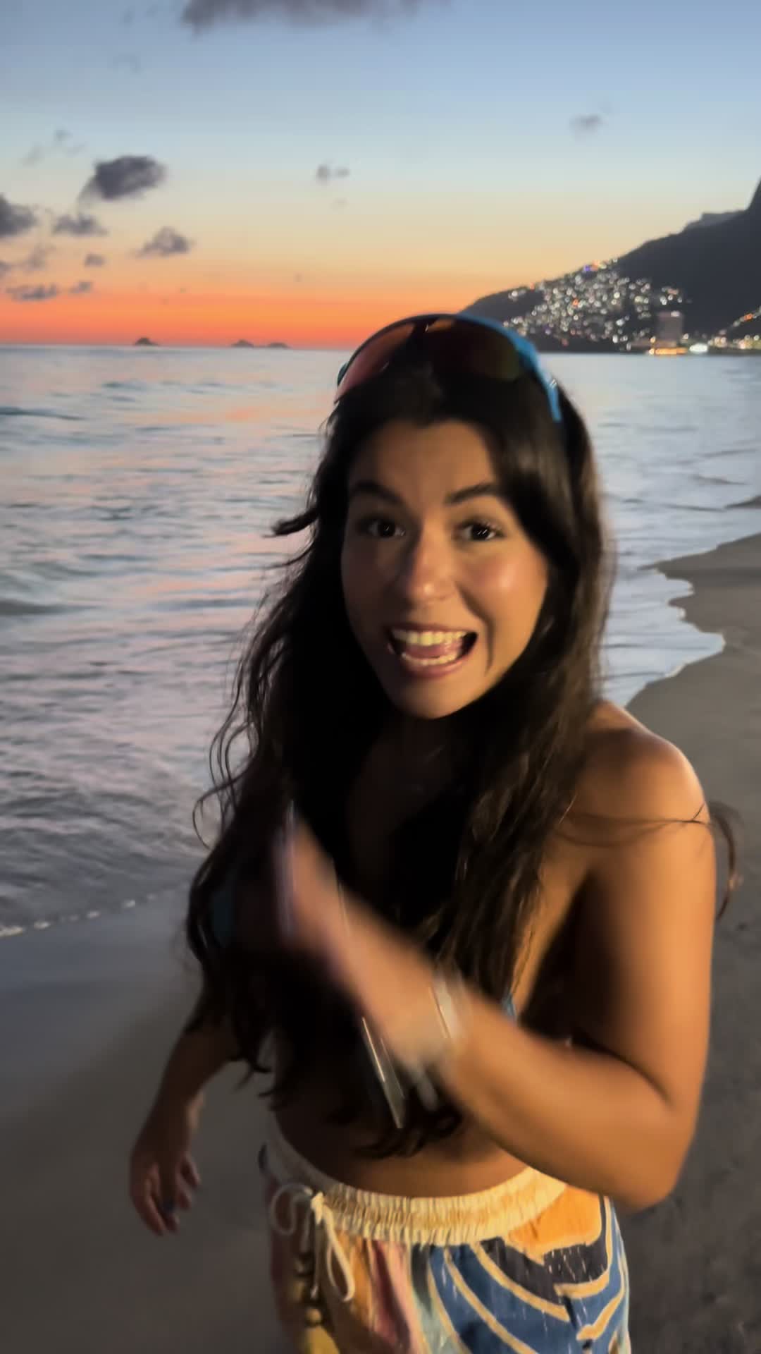 @Lara Tavares - Ingl&ecirc;s online