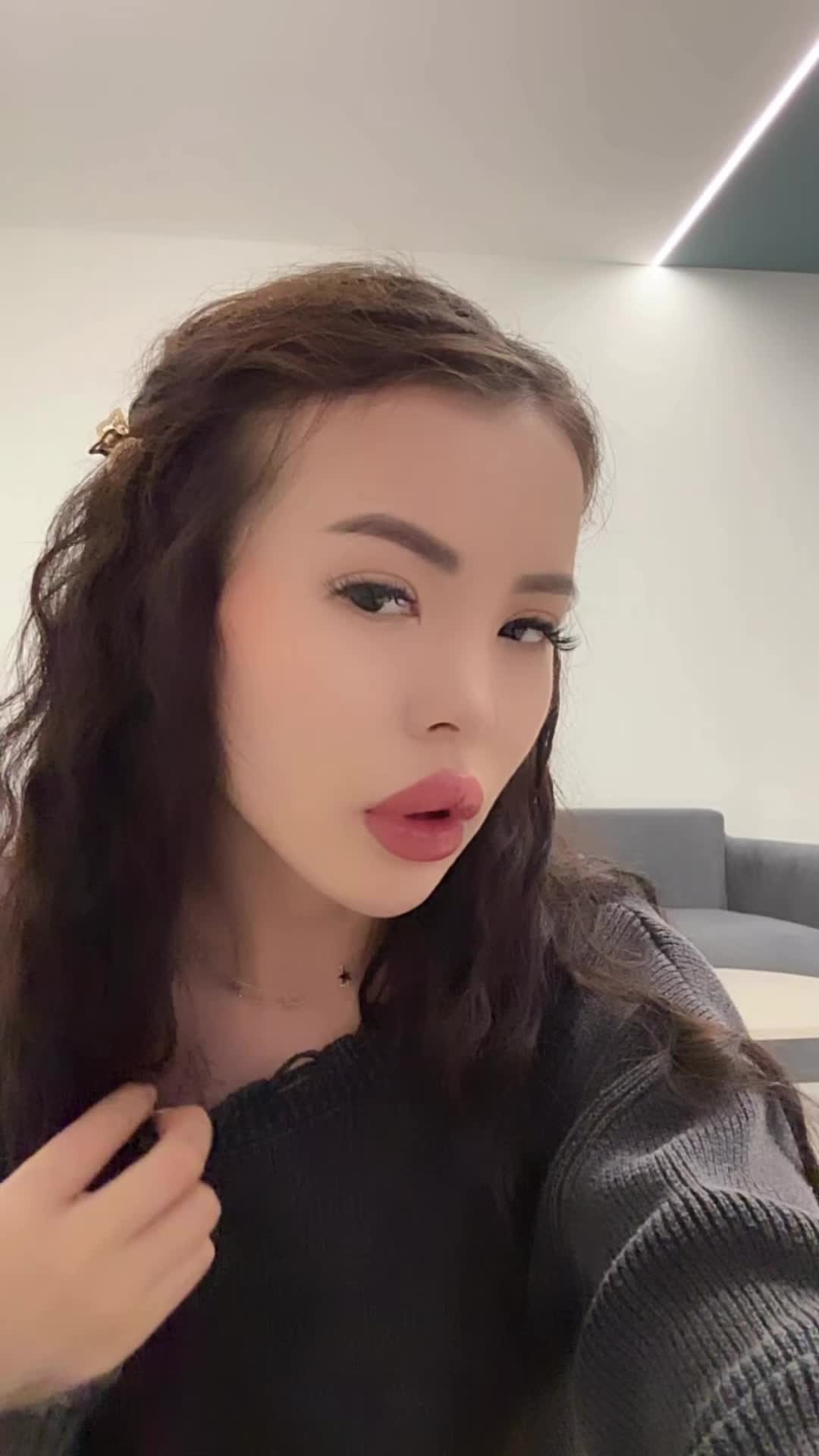 @Мадмуазель Генрих
