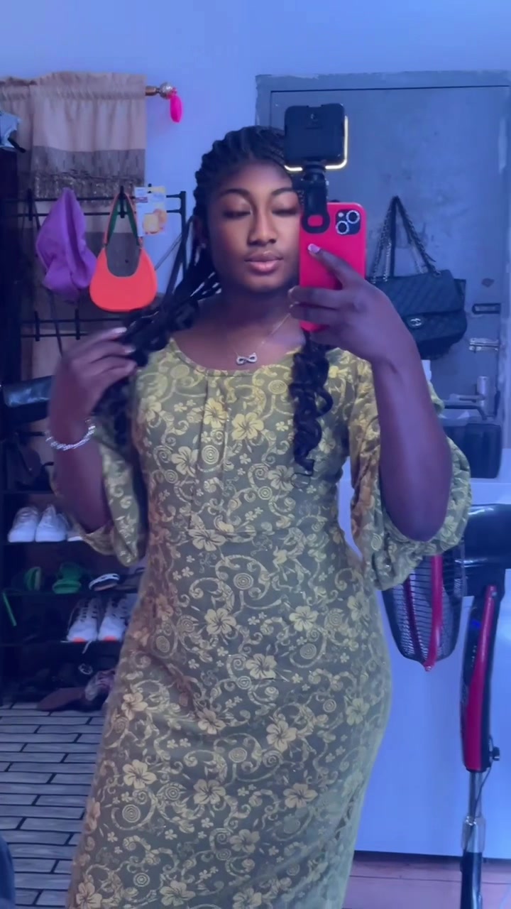 @adjoviee💕
