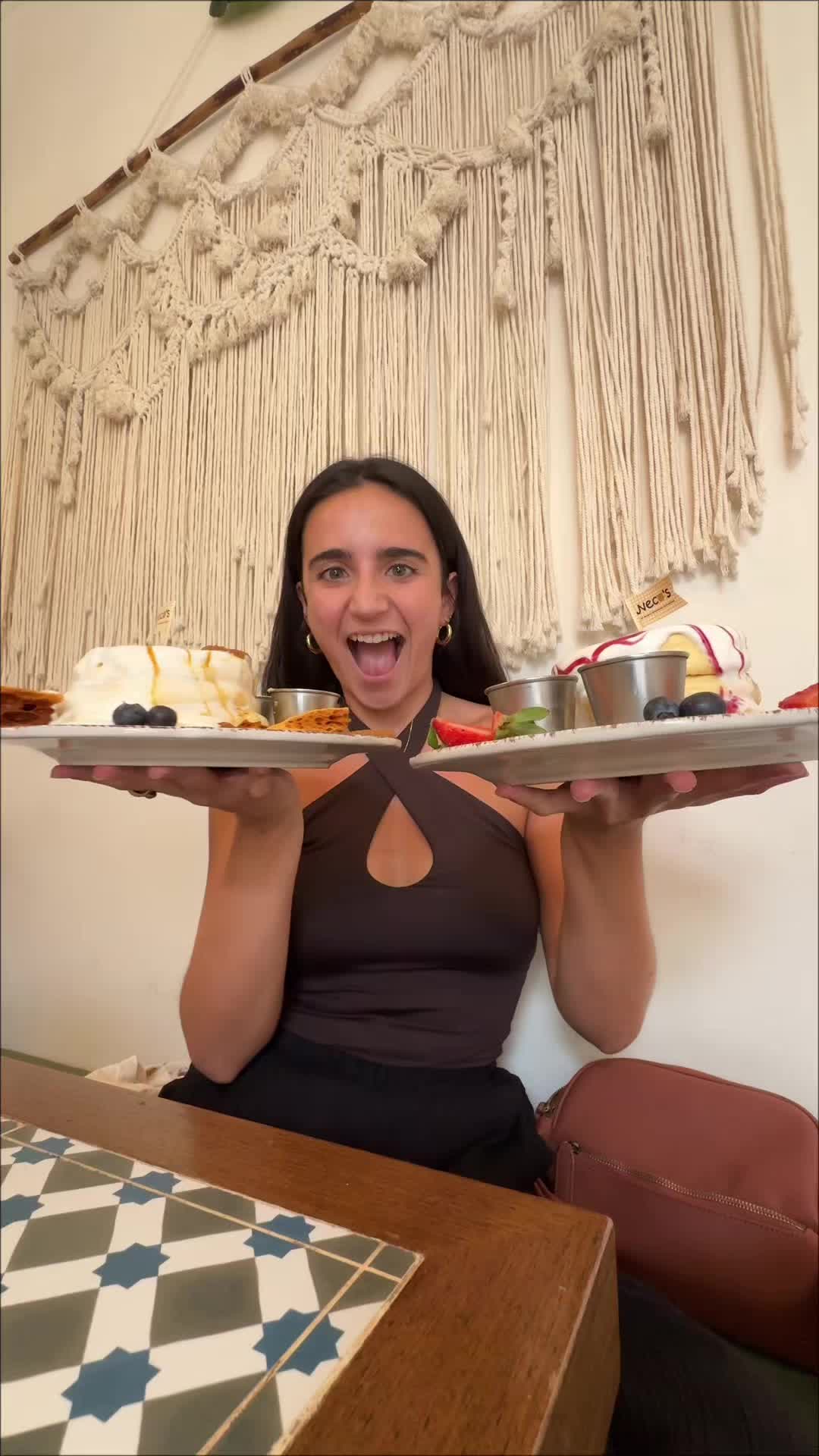 @Mariana | food & travel