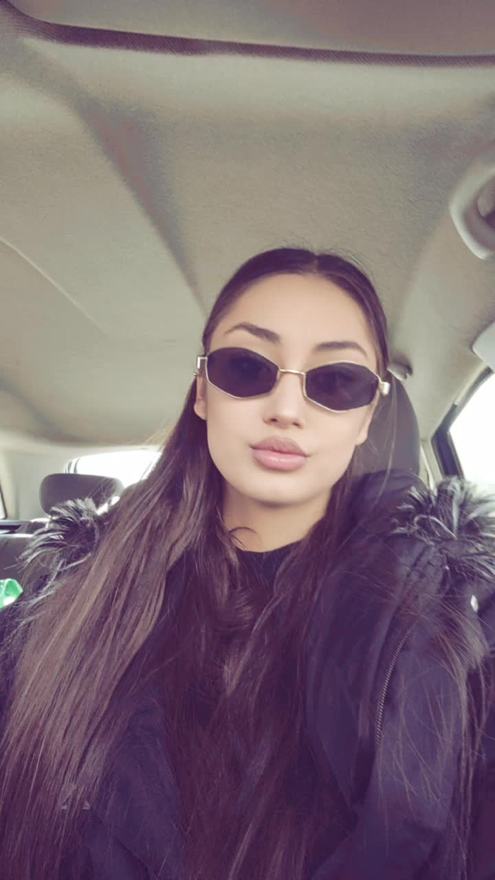 @Elena Lavinia