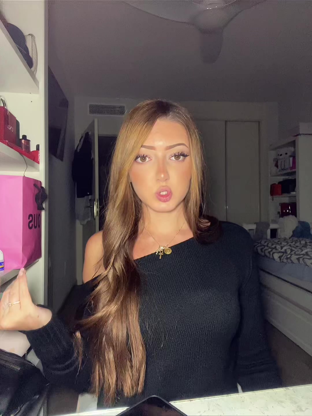 @$