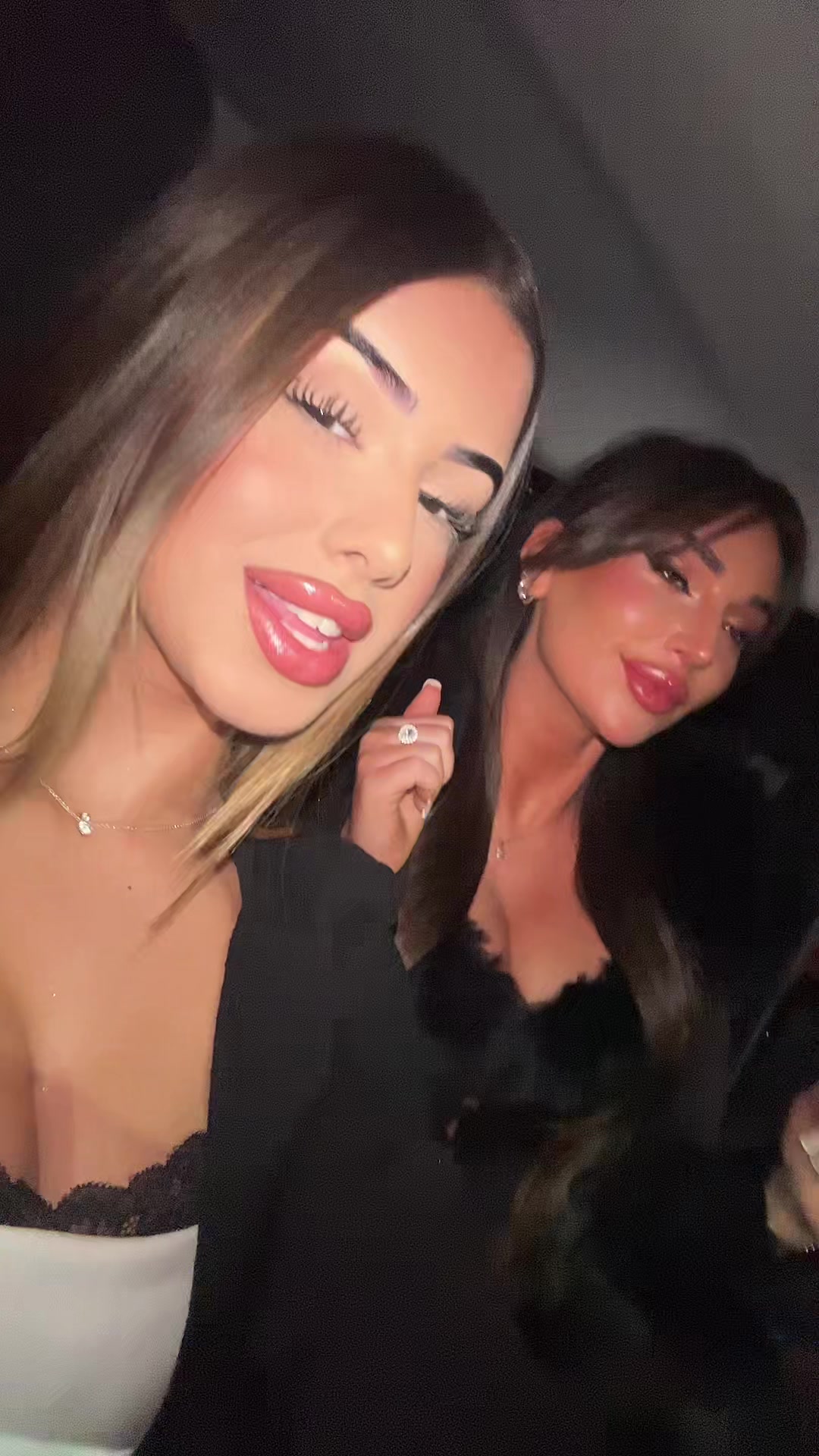 @mellamoirenita
