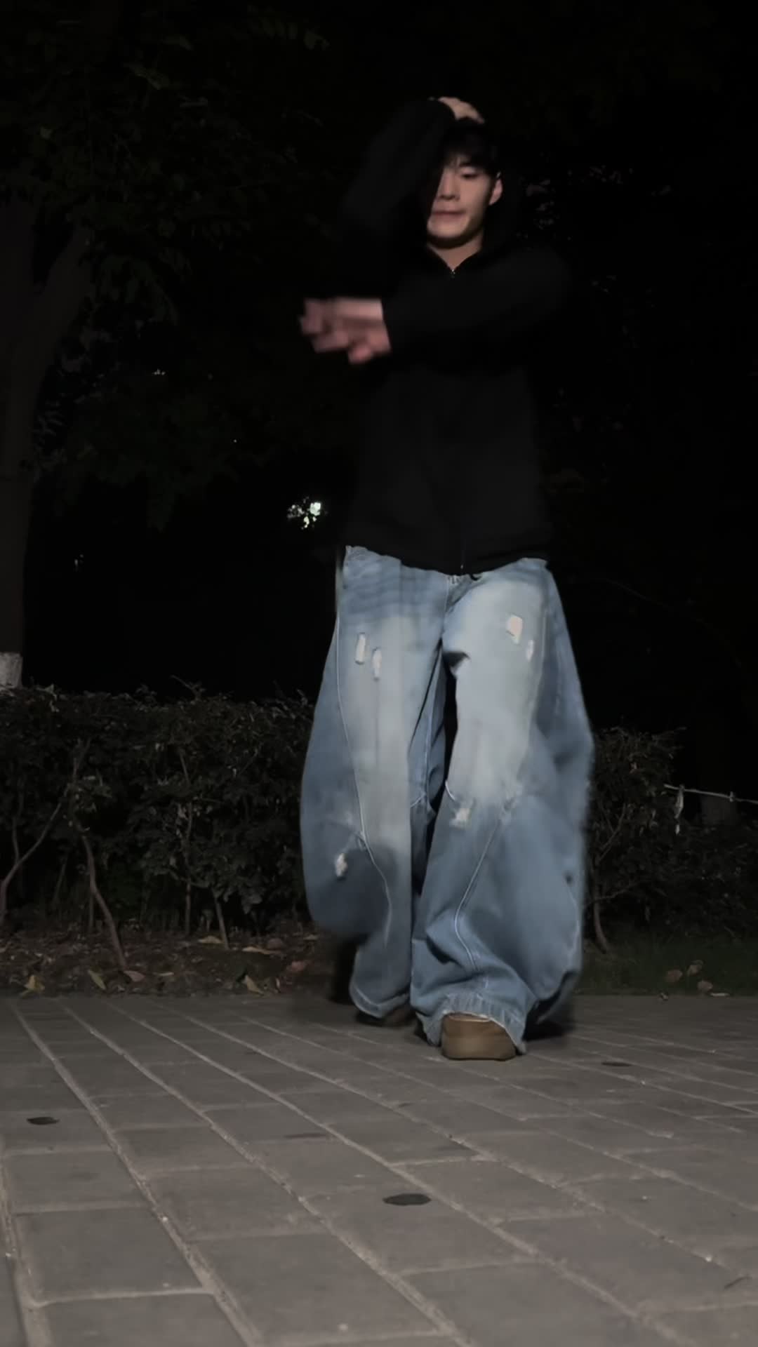 @m🤘