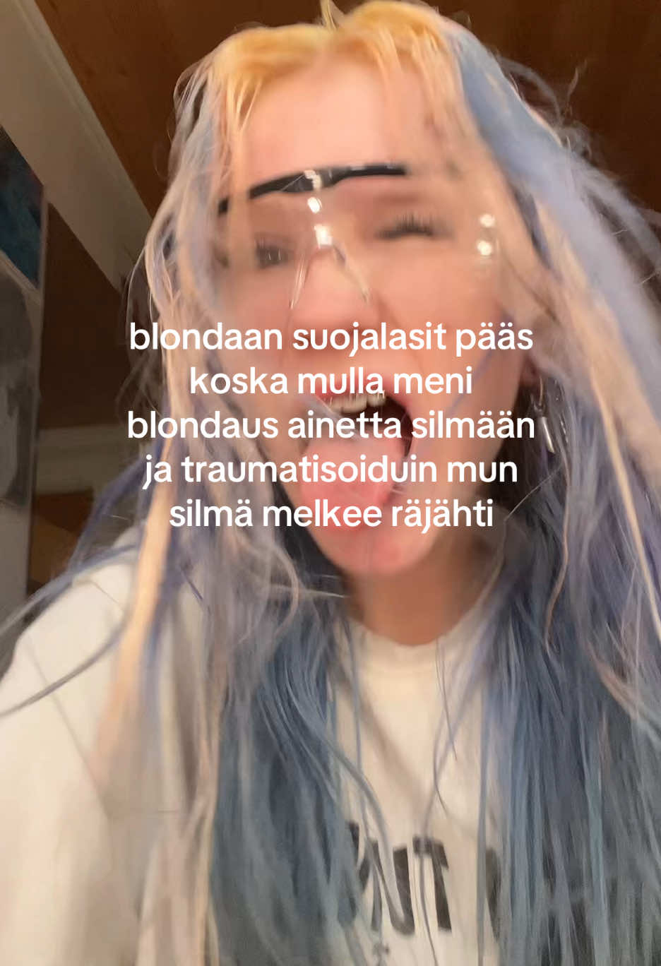 @✮ 𝑺𝒊𝒊𝒓𝒊 ⋆♪ 🎧ྀི💋