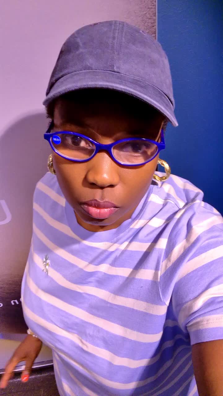 @FUNMITESHINE