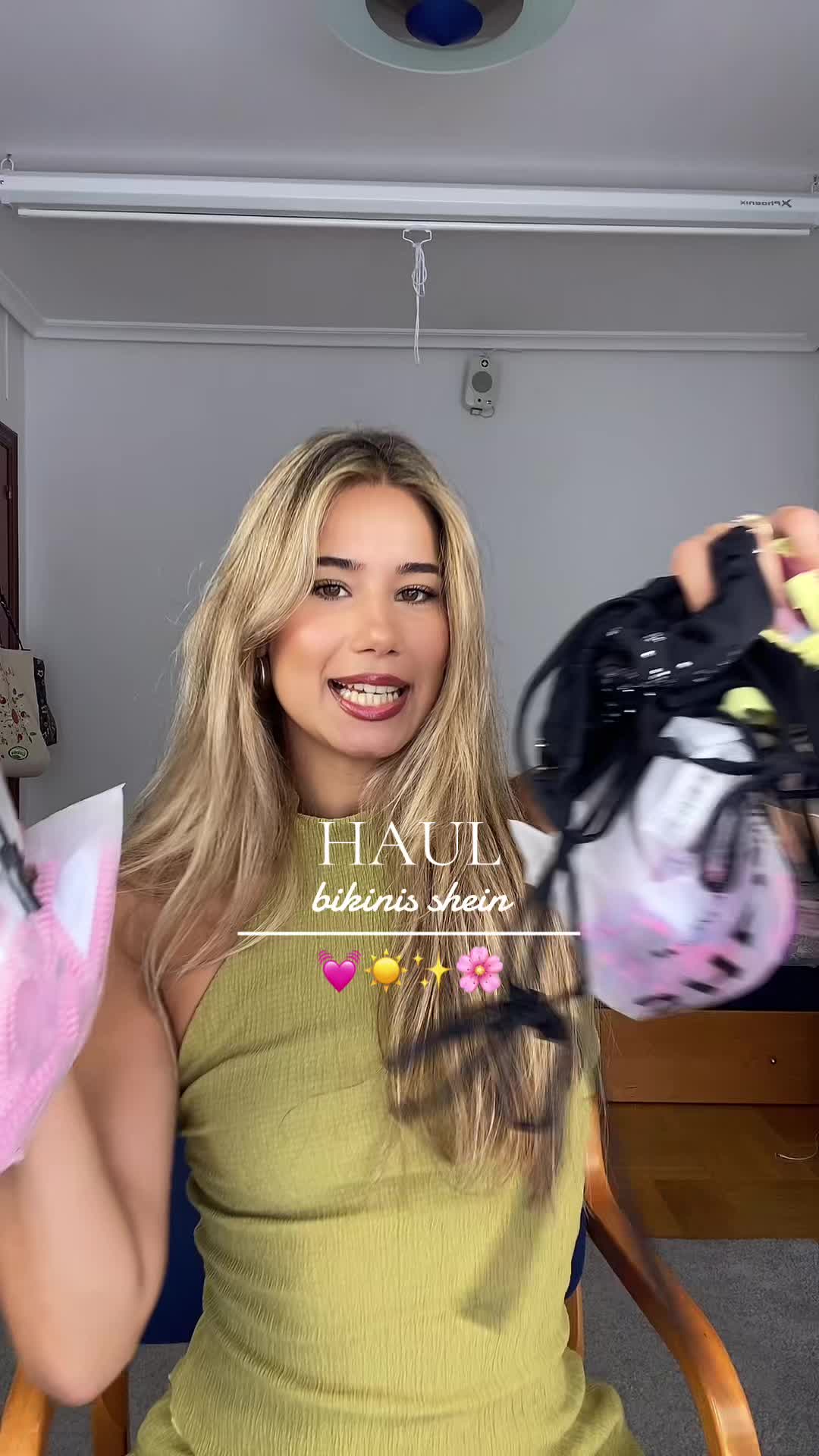 @Miri 🦋🌸