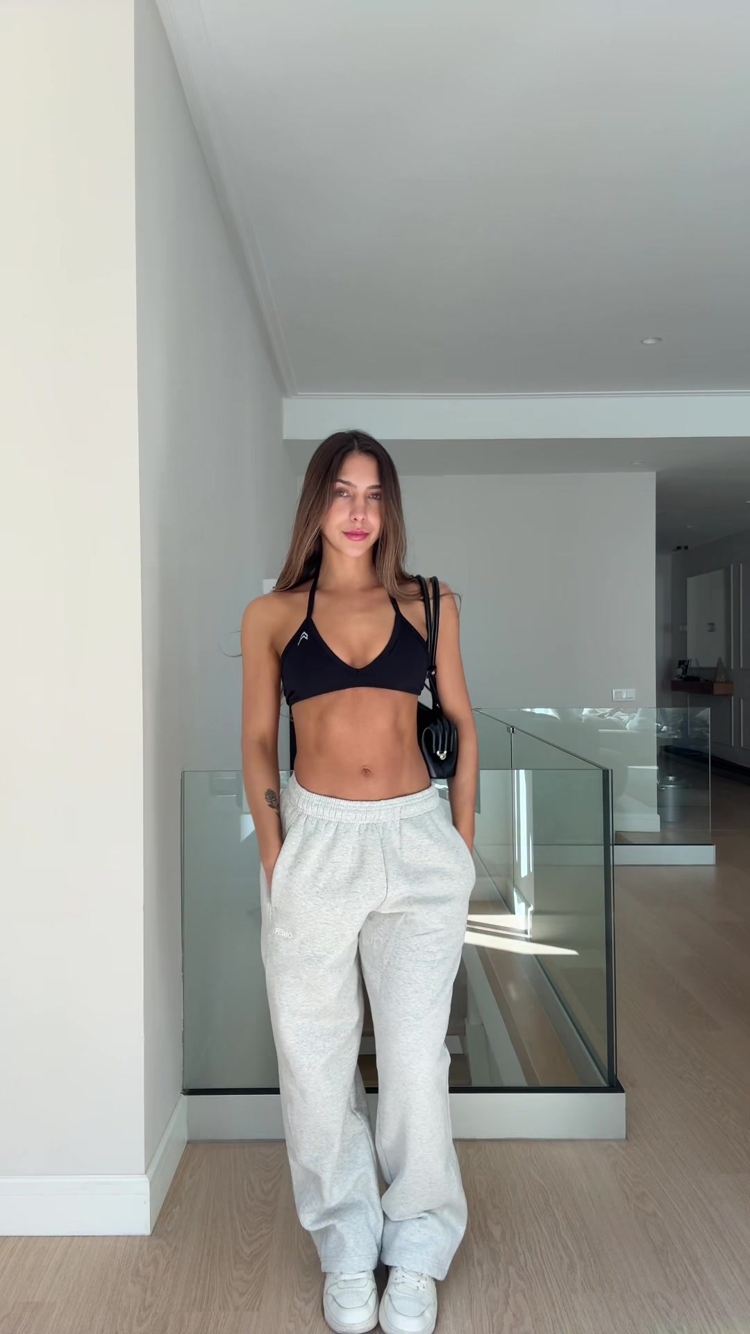 @emmamostovoi