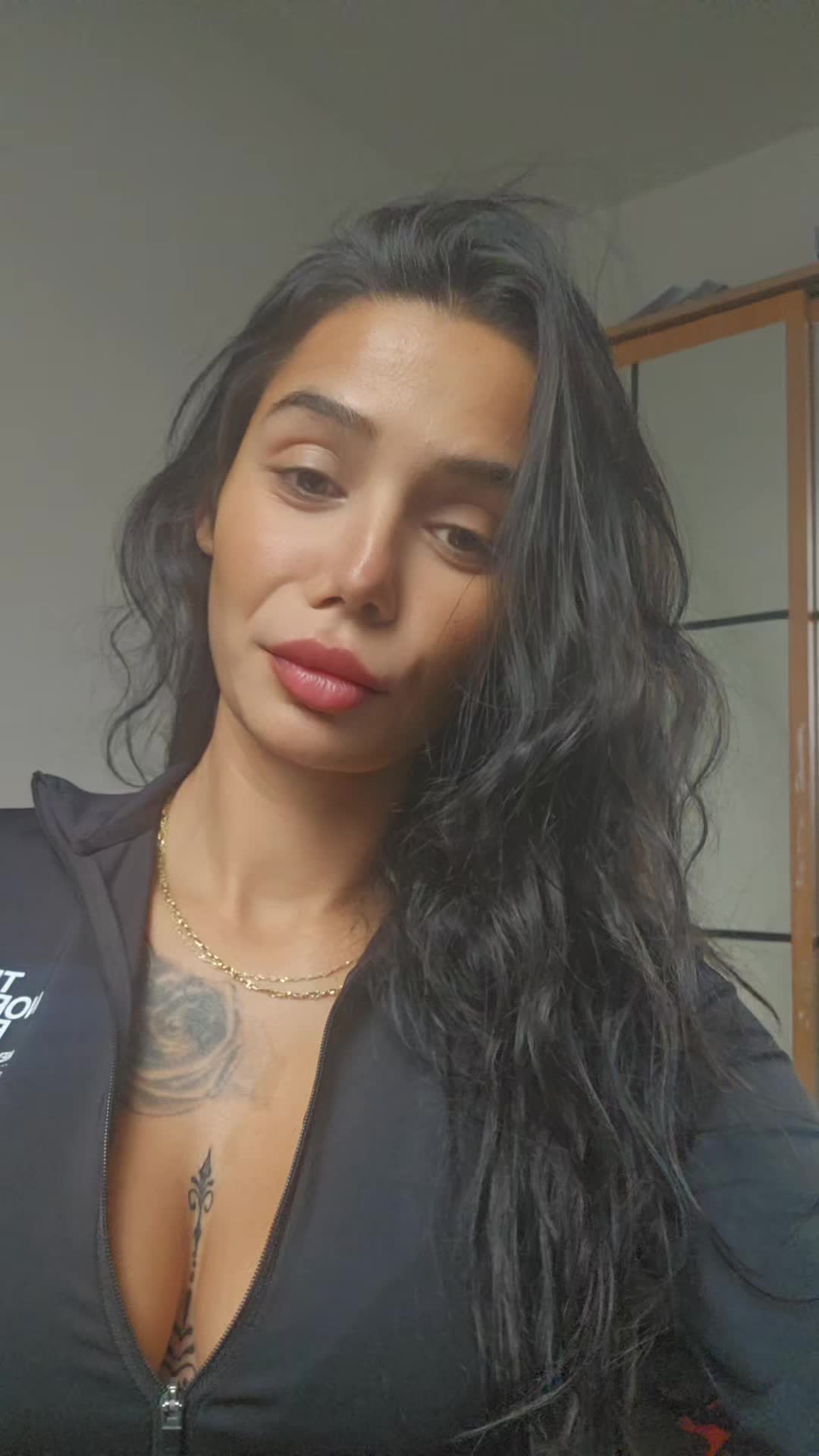 @nikoleta