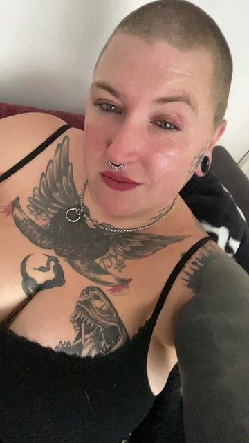 @Damagedgoddess