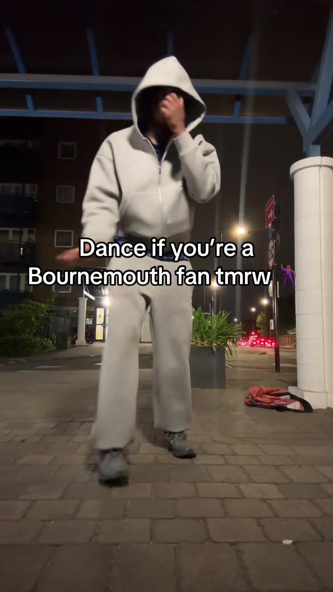 @MK &trade;