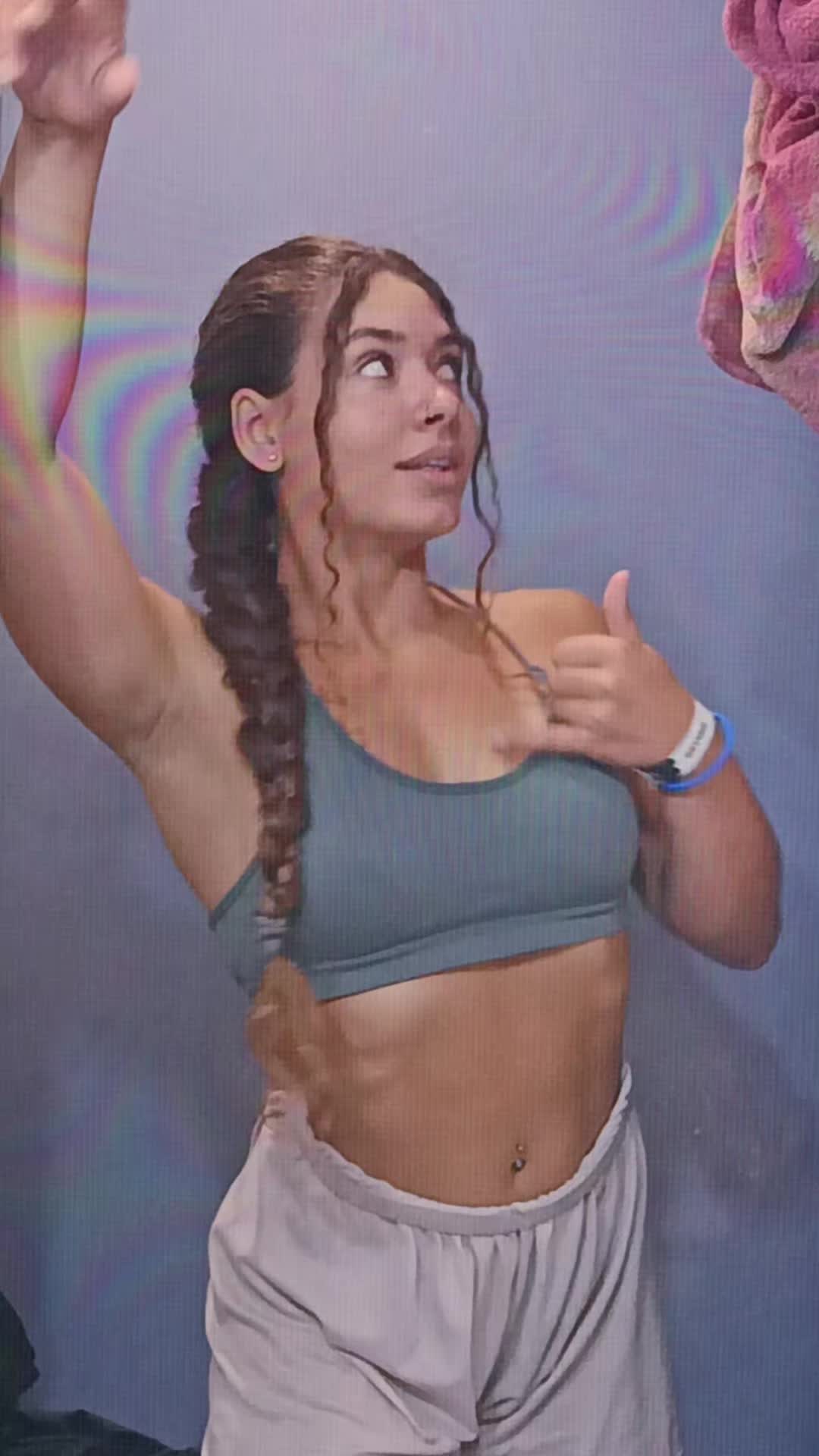 @lunaticaa10