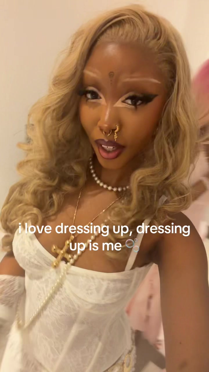 @✩.𝐜𝐡𝐢 ༅