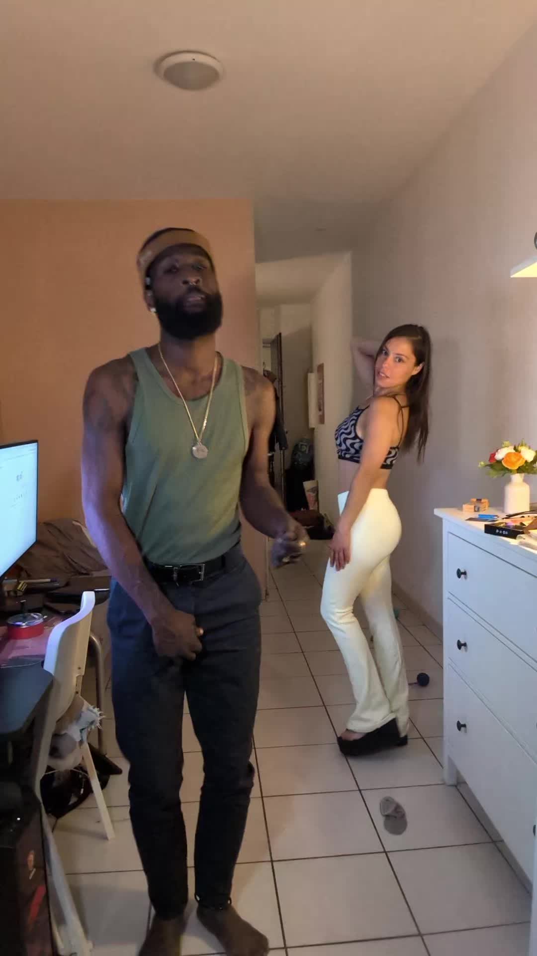 @sweety🦊