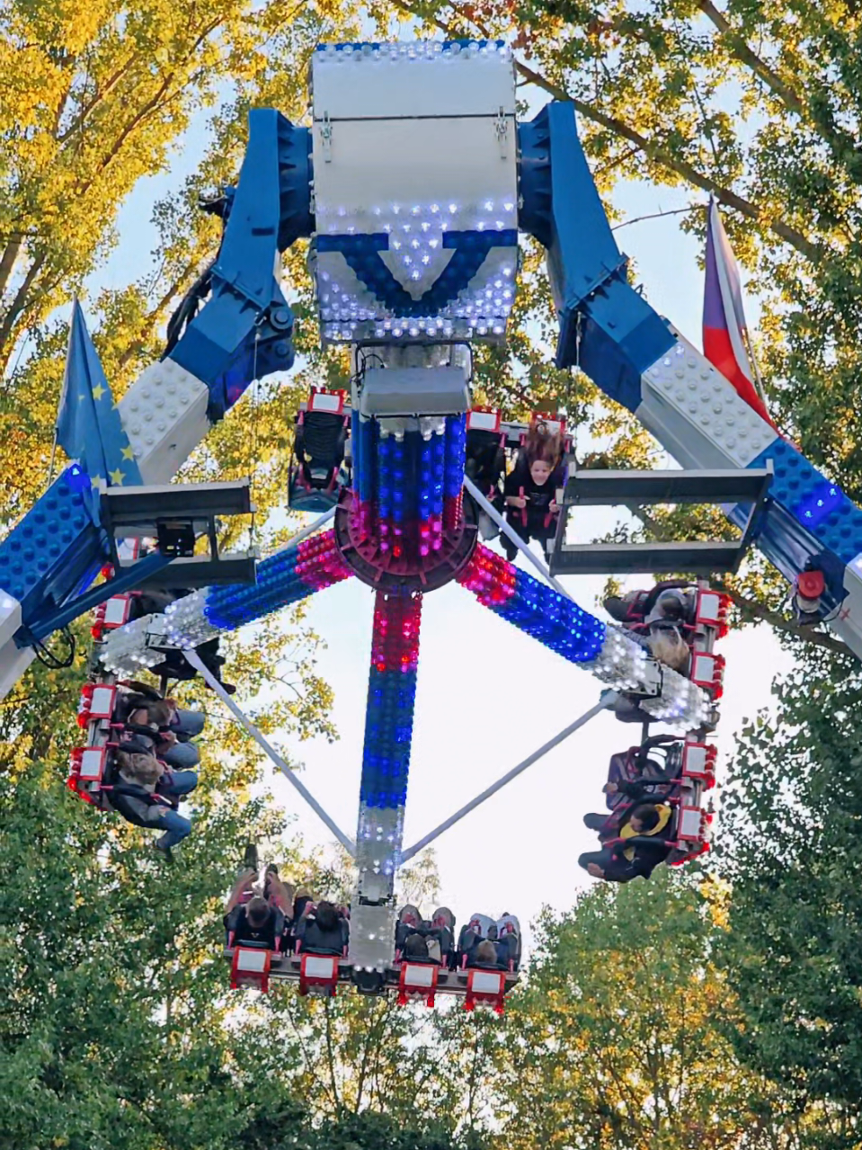 @Attraction Hunter