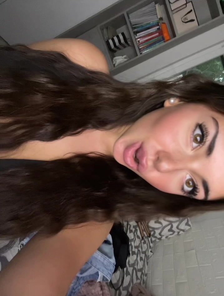 @𝑨𝑼𝑹𝑶𝑹𝑨