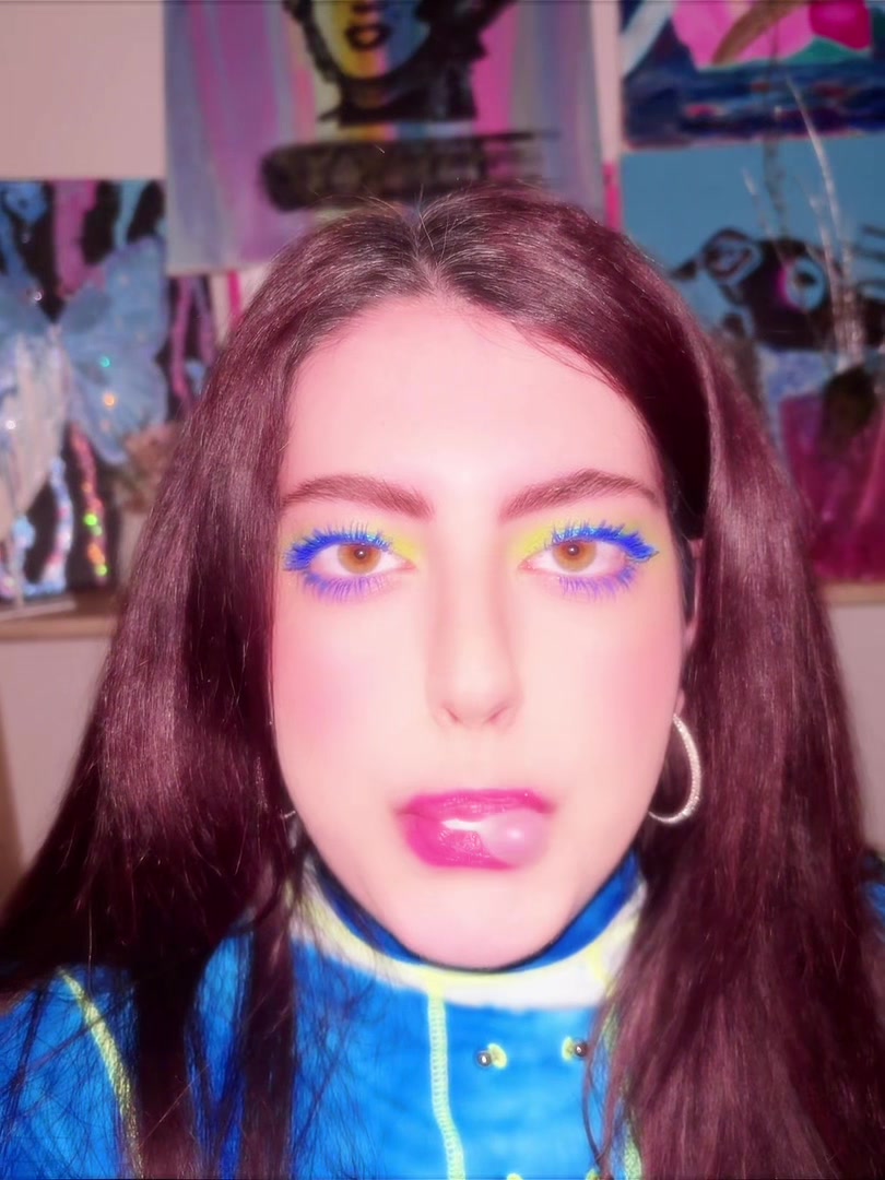 @✨🦋Warholka🦋✨