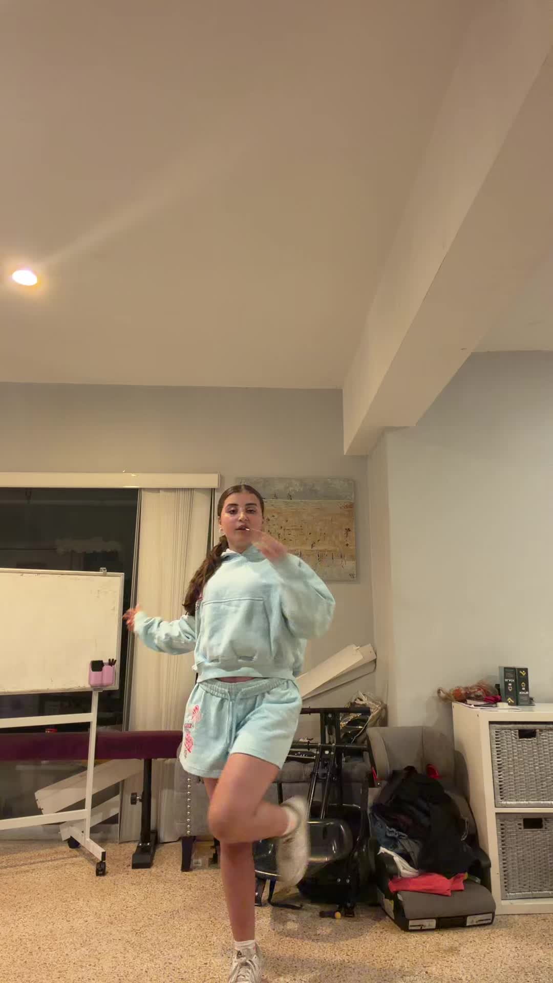 @Elishevaa
