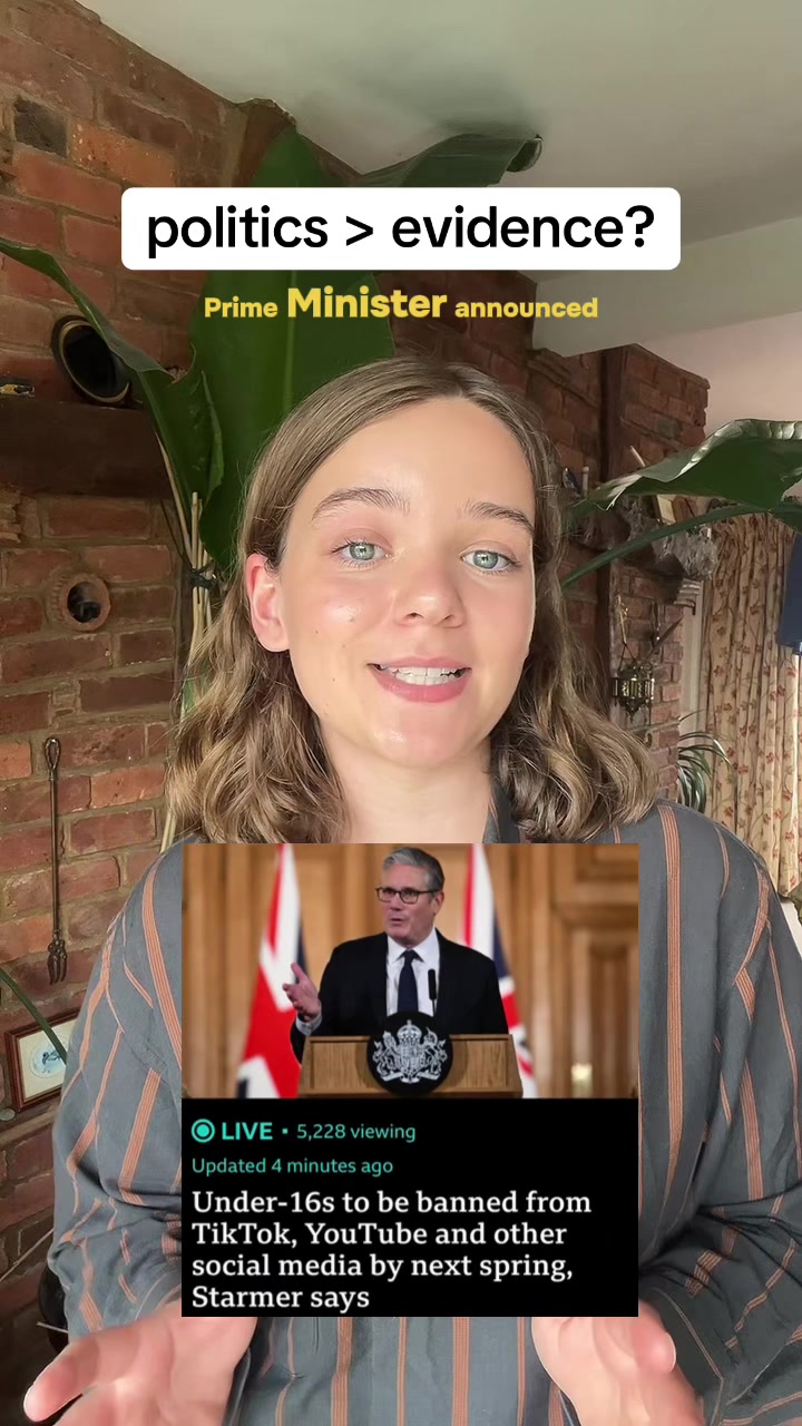 @dani | education & politics