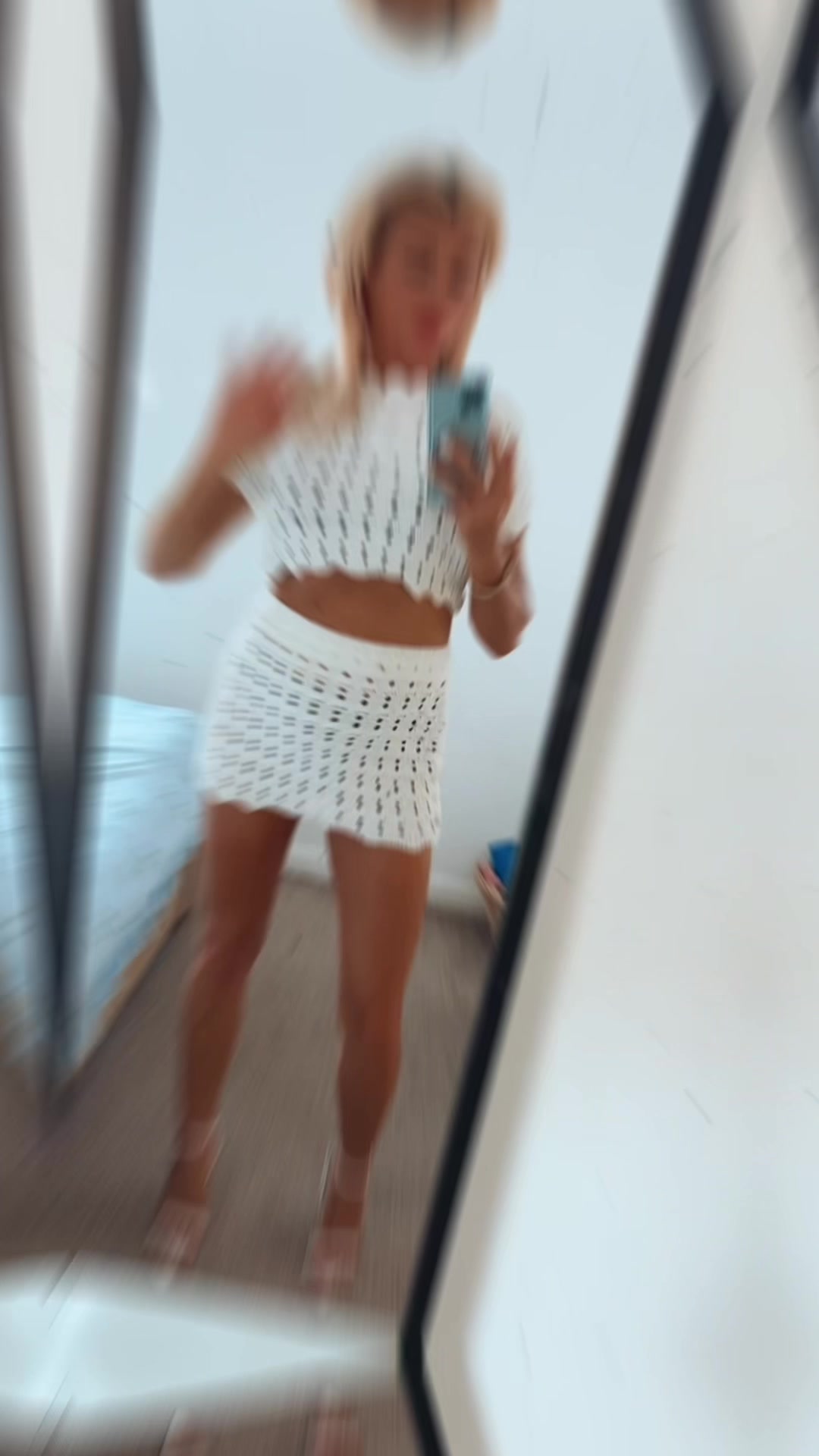 @Clarisa