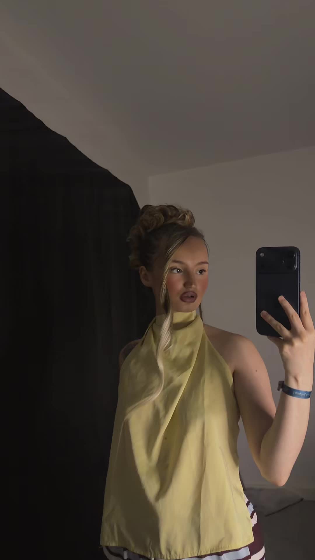 @C 🥥🍸
