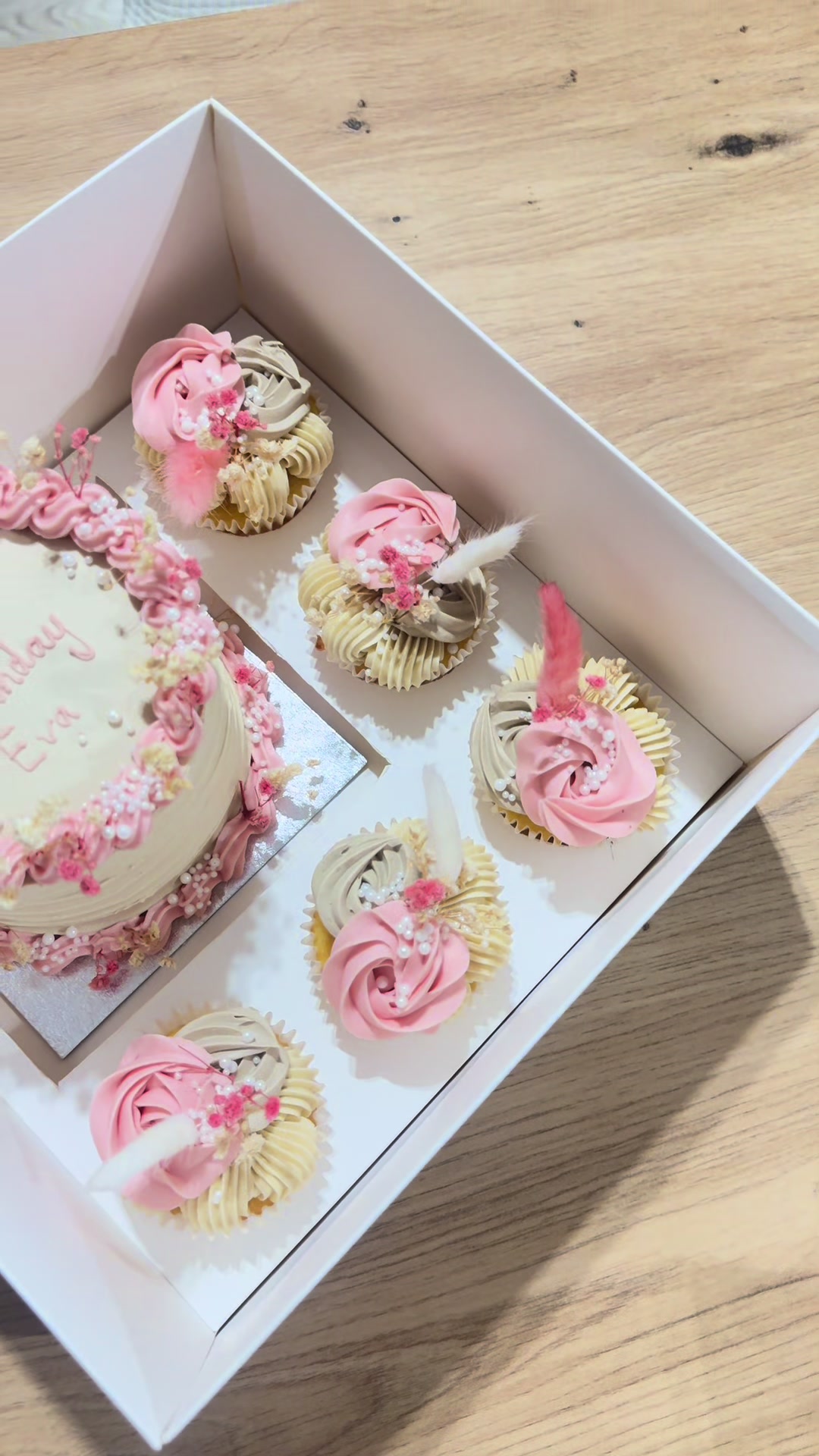 @Ezaas_bakes
