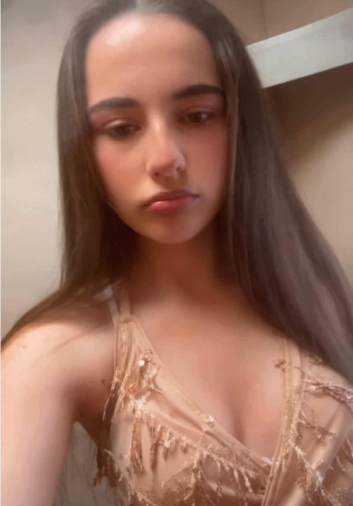 @Leona13