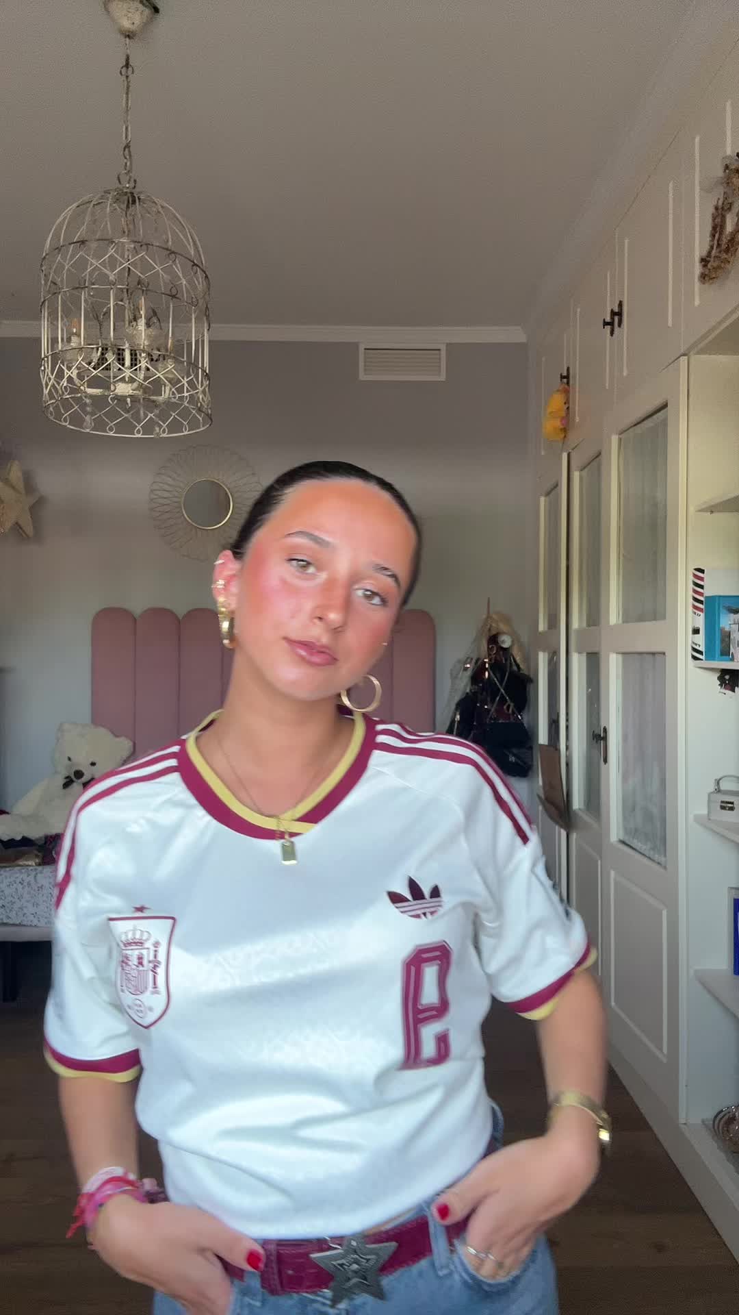 @carlotaa