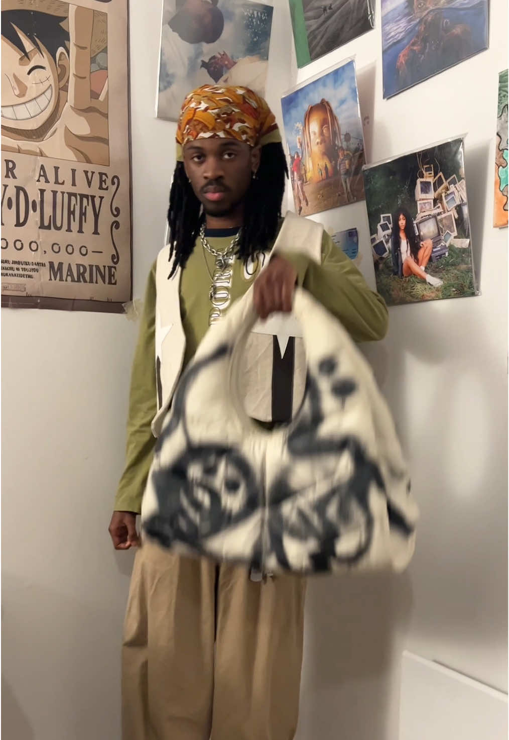 @ByRii (r-eye)🗣️