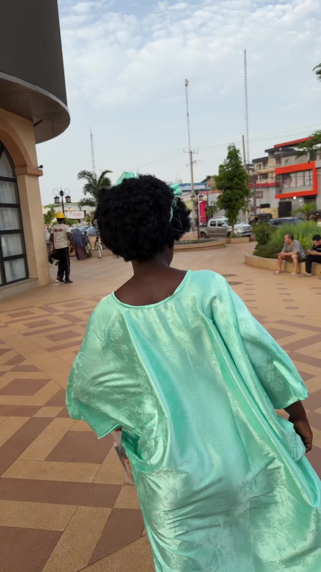 @Sona❤️Saloni🇬🇳