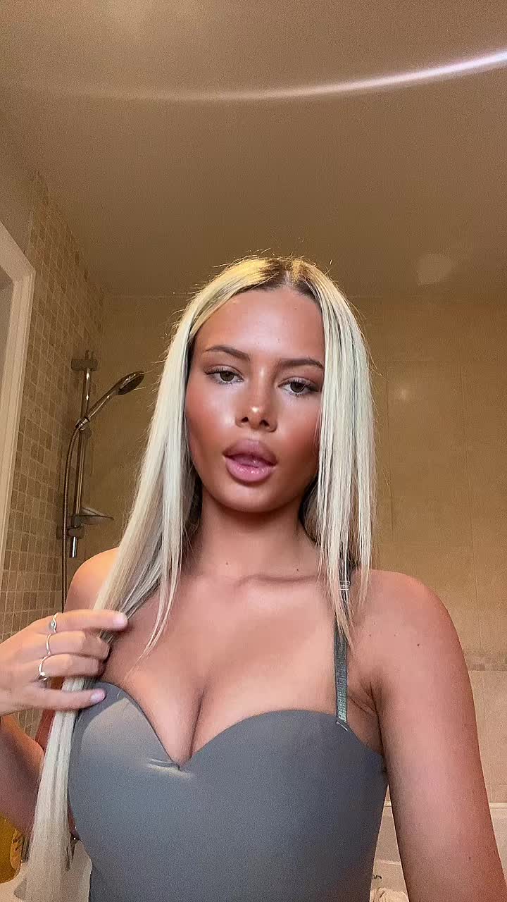 @keelyanne
