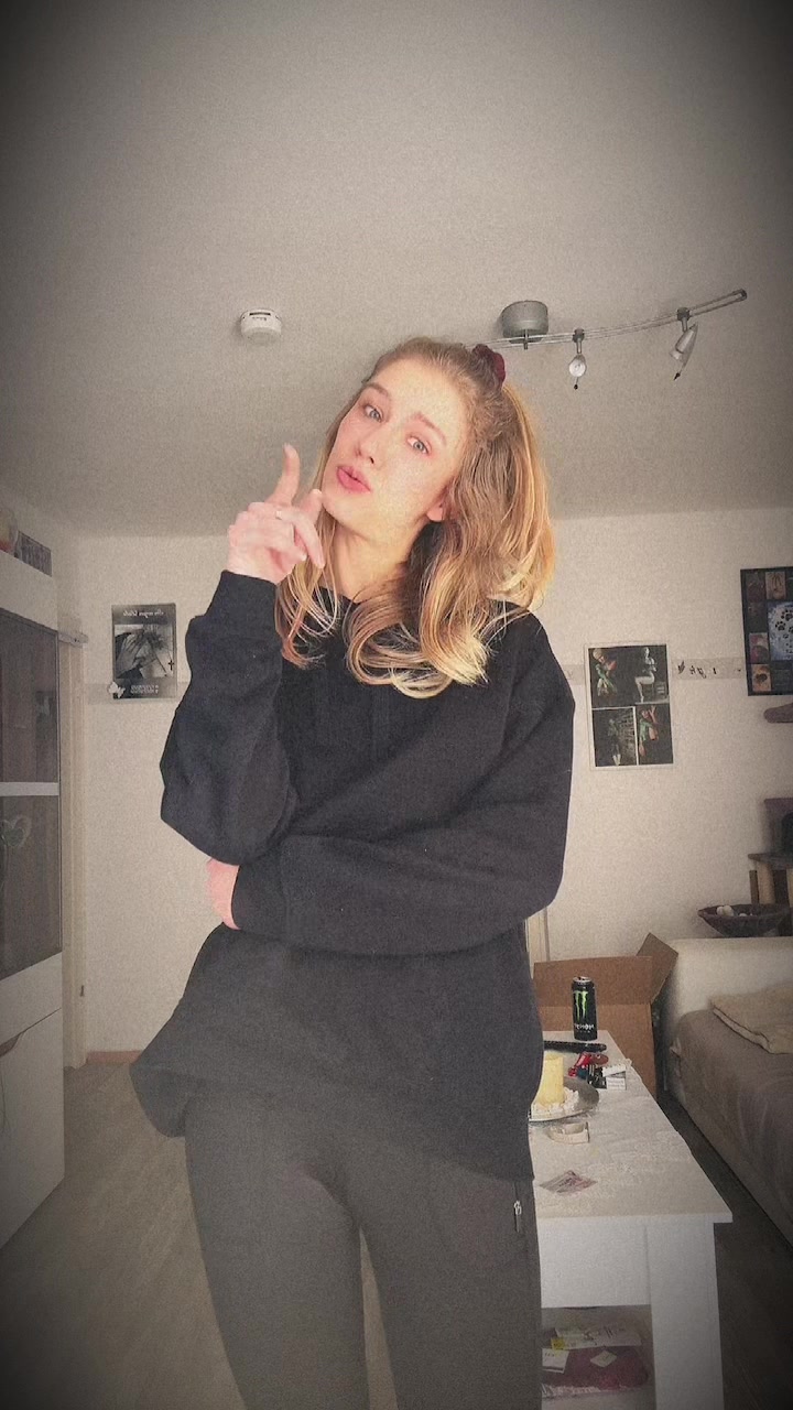 @Nina
