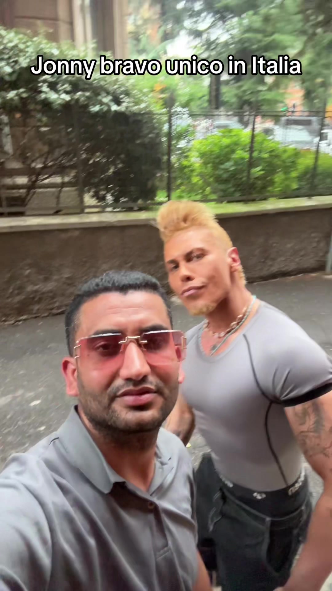 @Alibabakebab x Jonny bravo
