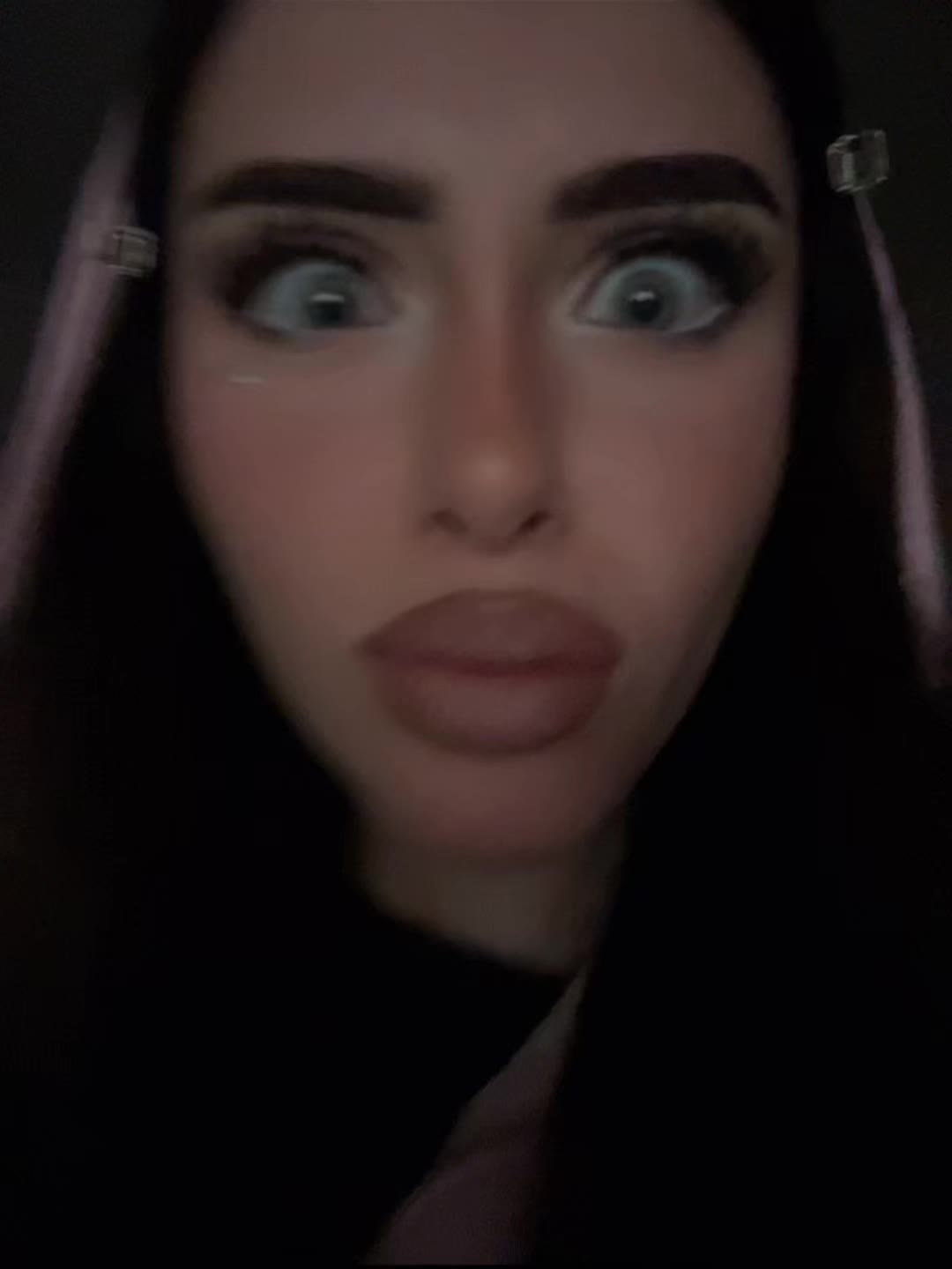 @white baddie live