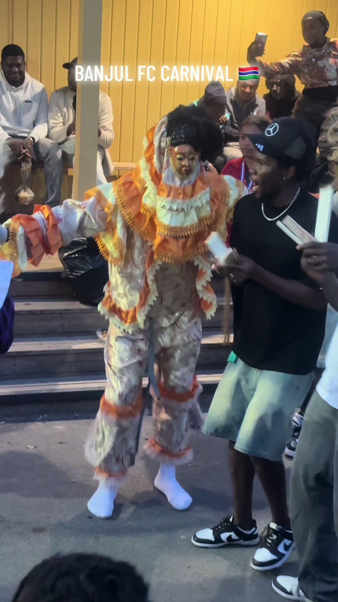 @A N N A AKU 🇬🇲🇸🇪