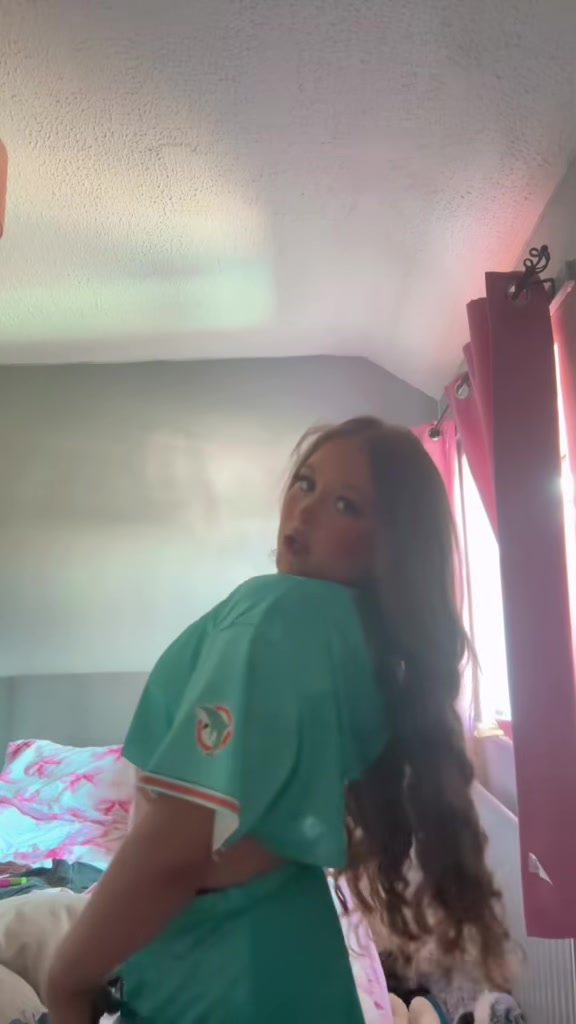 @MercedesxCorcoran