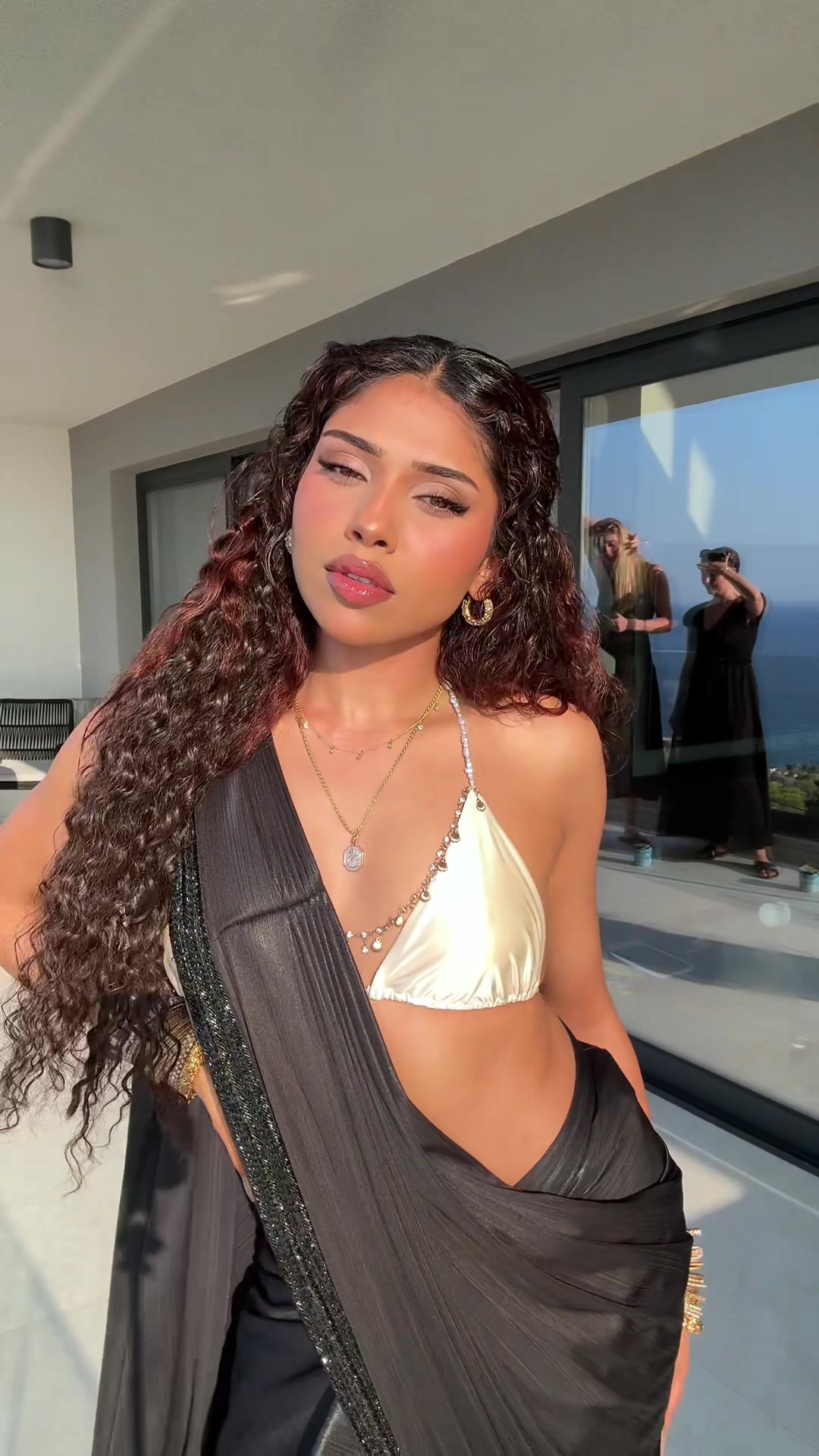 @anjeni