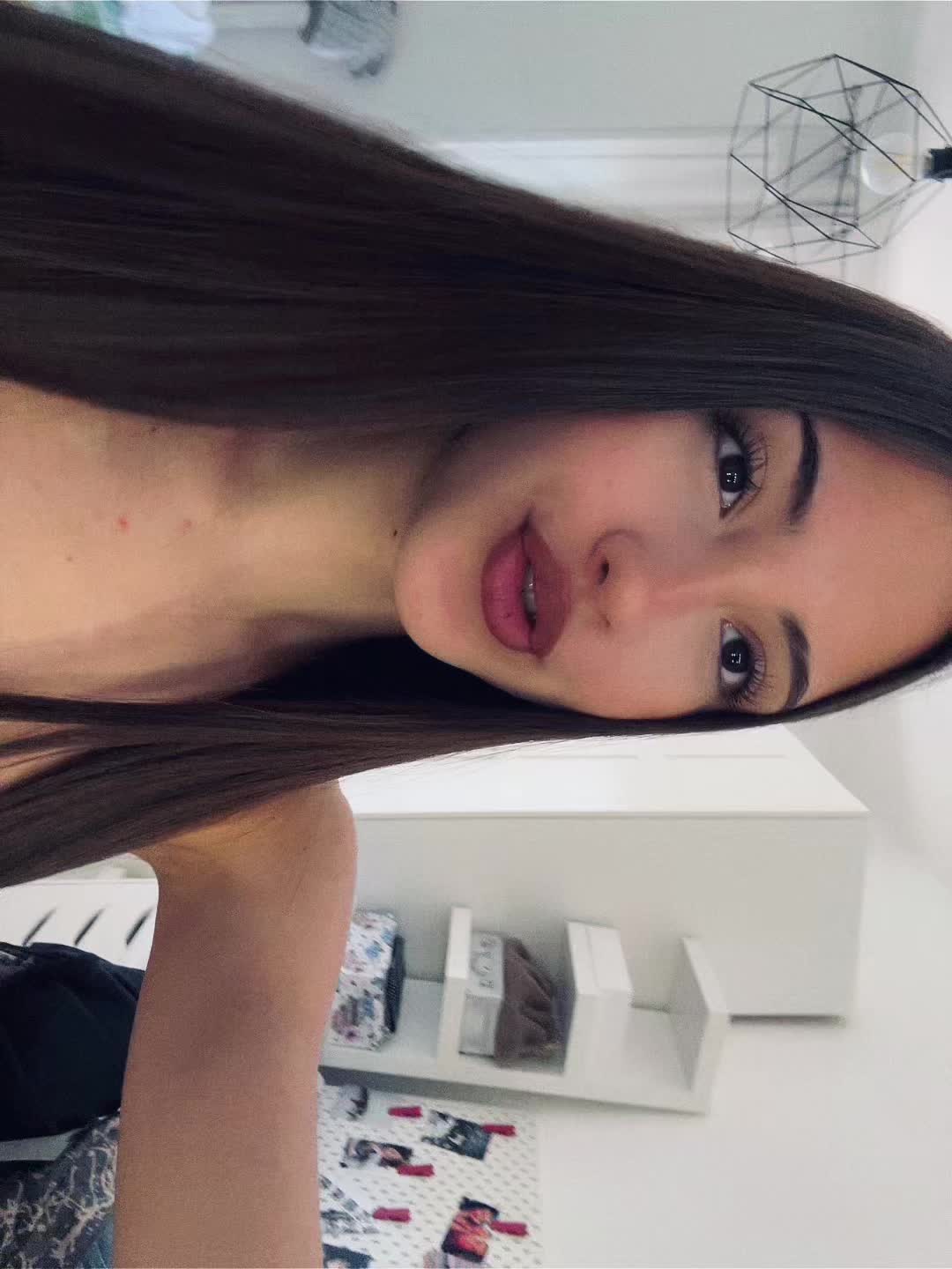 @vi🌟🤍