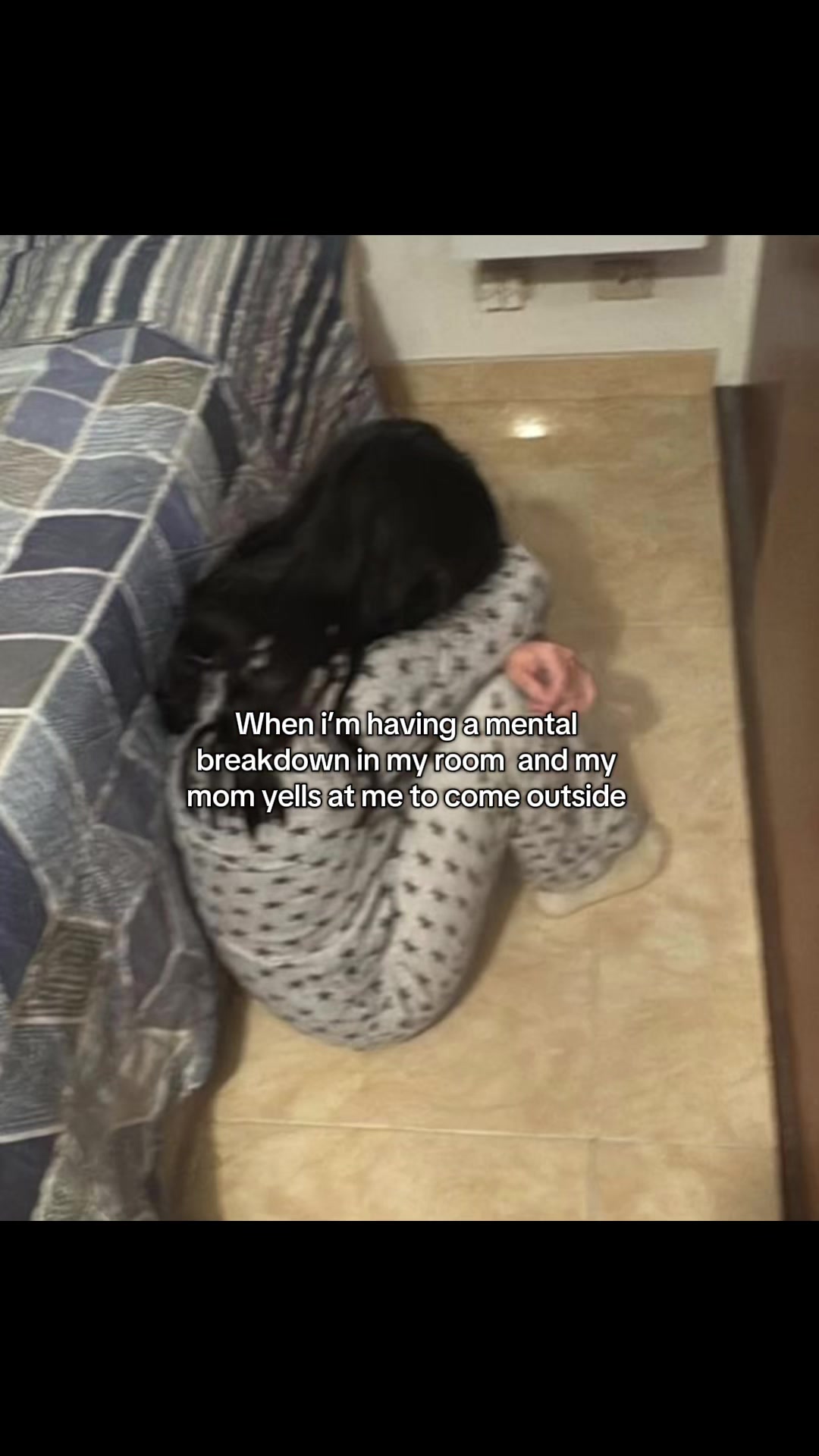 @R🤍