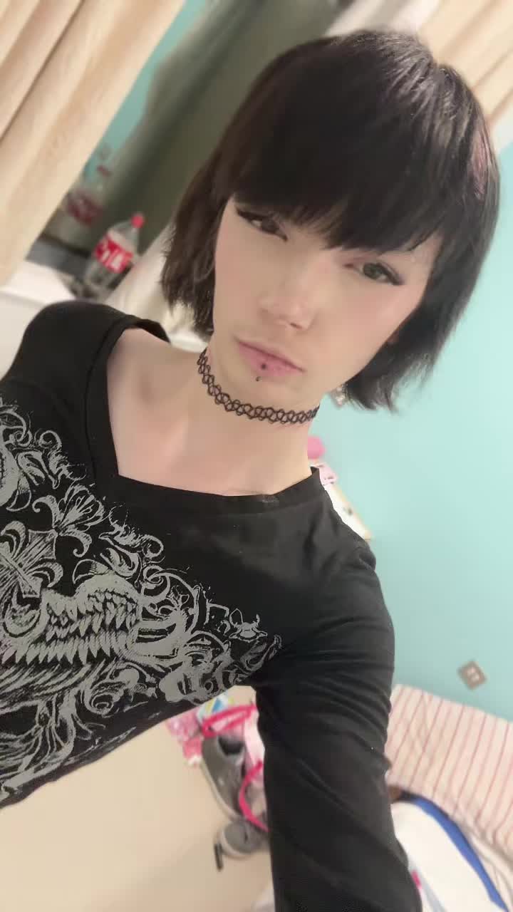 @trixellaxoxo