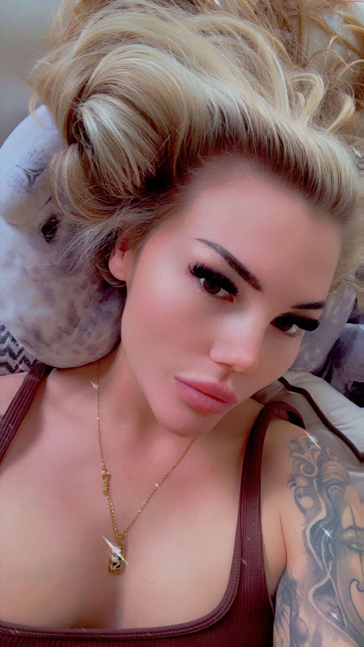 @Nicoletamikox