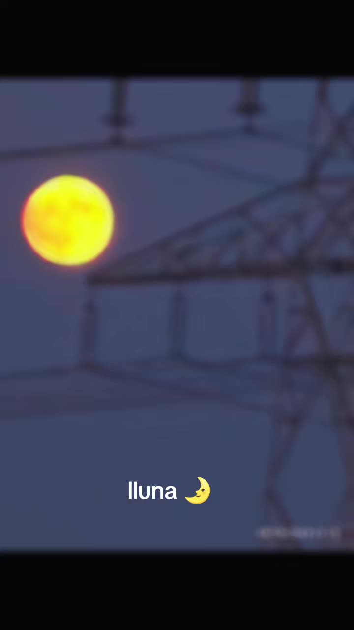 @LatinaEspañaJulianaOcampo👑