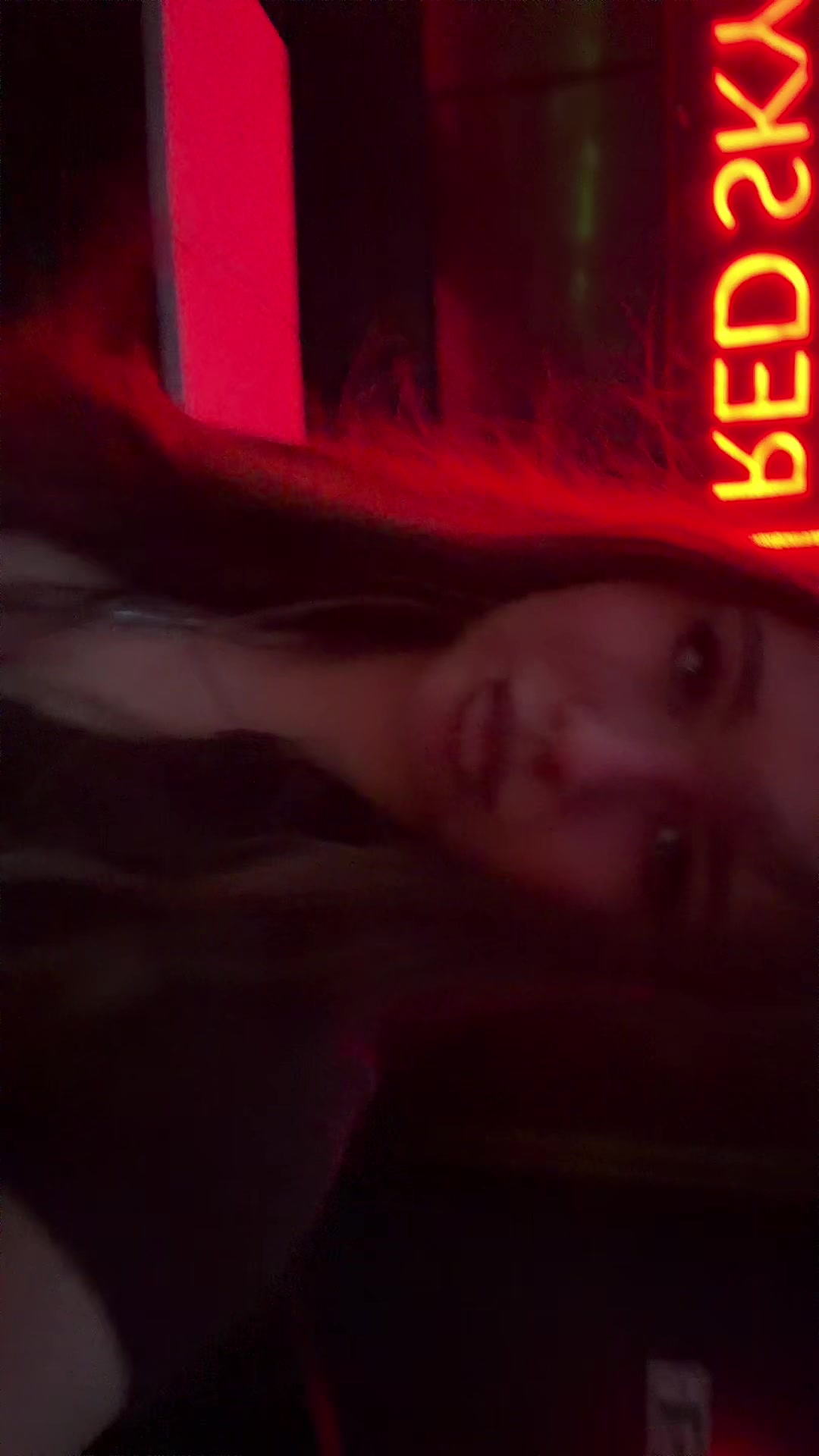 @Лерок🍒