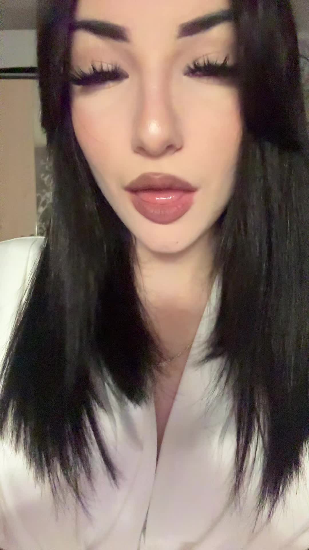 @кошка