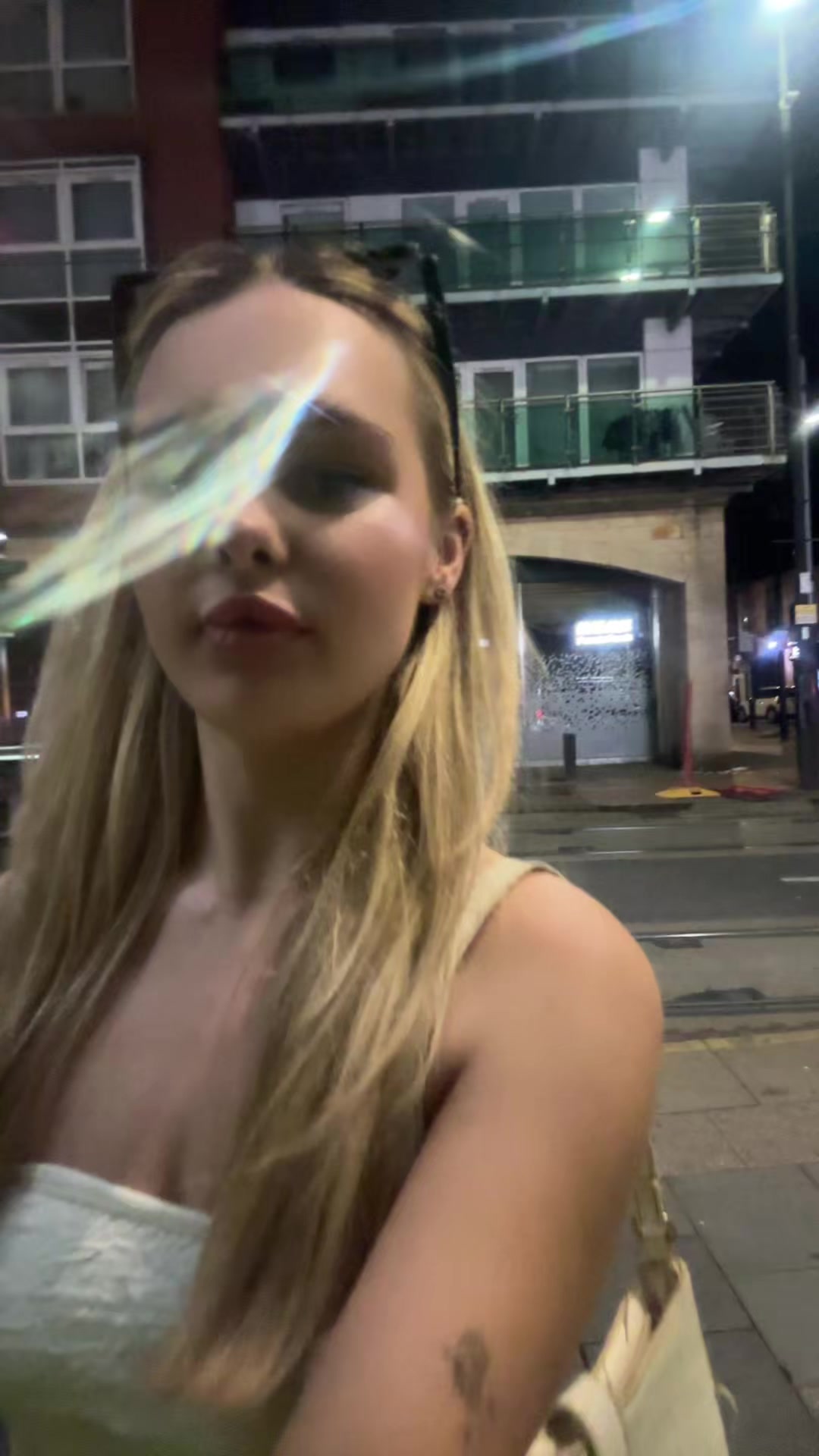 @elzz